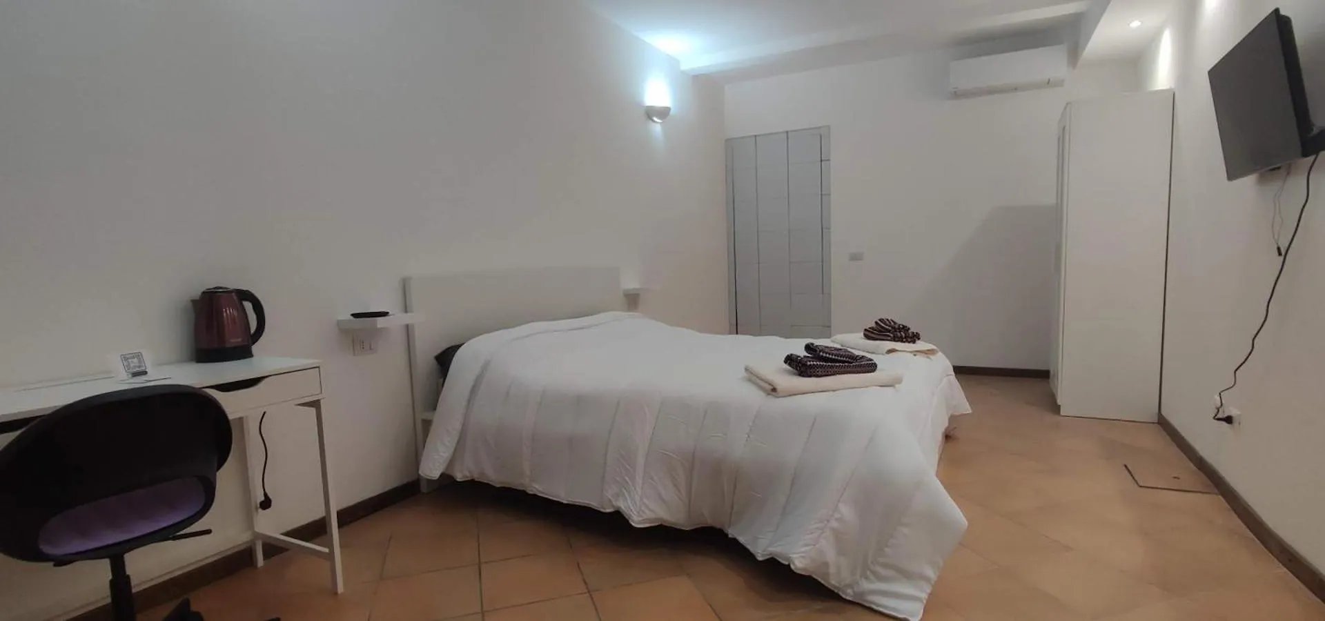 Hotel Casa Zoe Eternity Plasencia Pensión